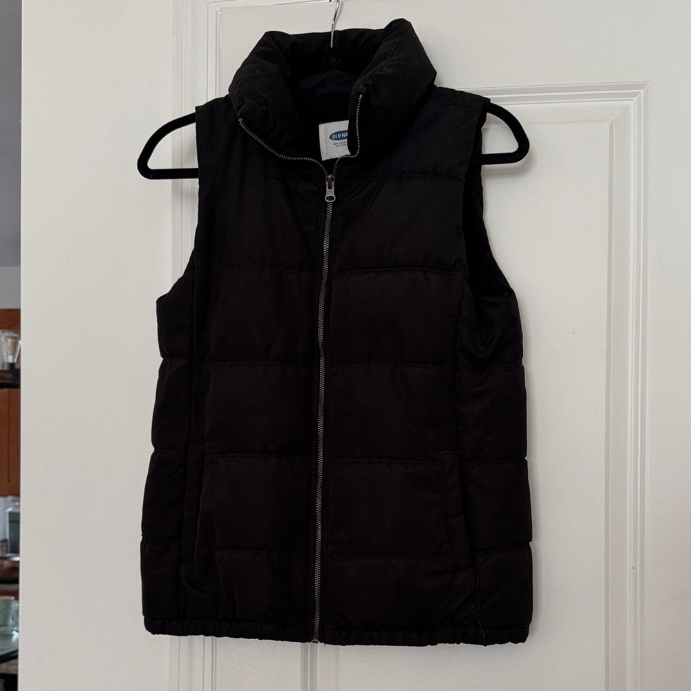 Old Navy Black Quilted Vest